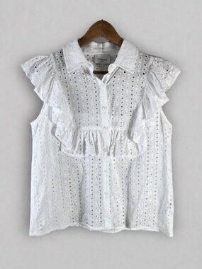 Choklate Paris eyelet ruffle front sleeveless blouse Size Large White Bohemian